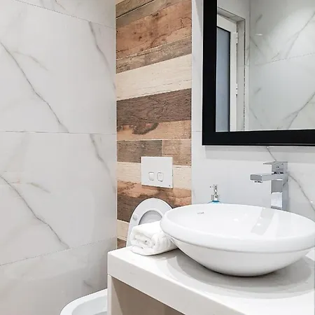 - Premium Apartment *
