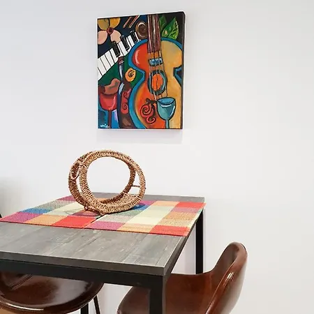 - Premium Apartment *